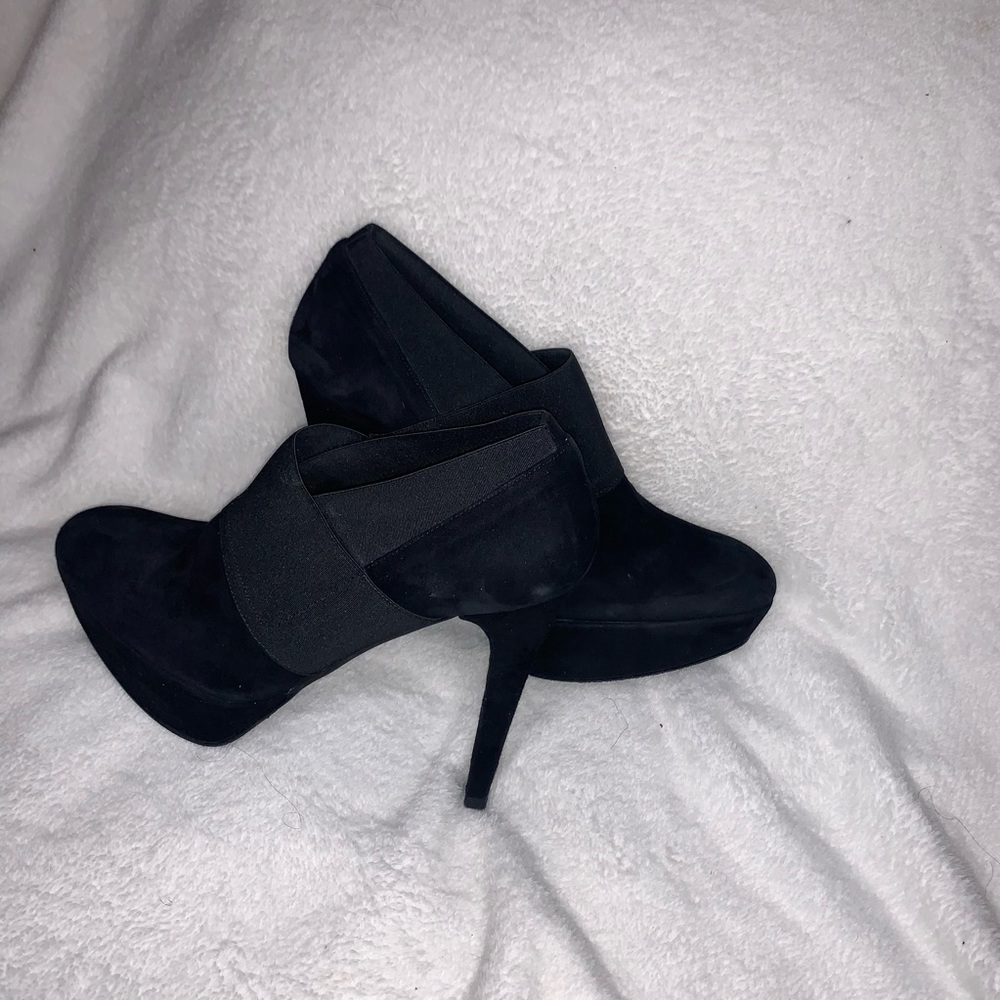 Stuart Weitzman Wrap It Up Booties - image 7